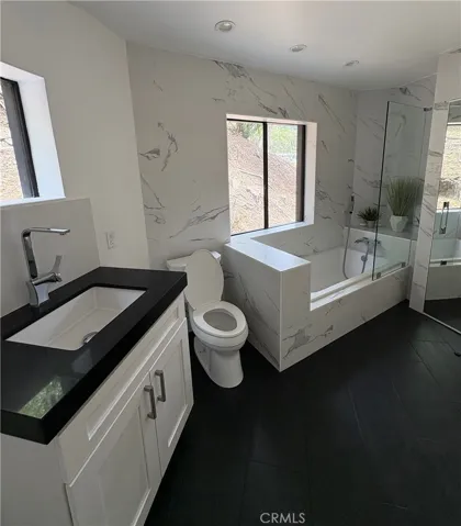 10051 Westwanda Drive, Beverly Hills, California 90210