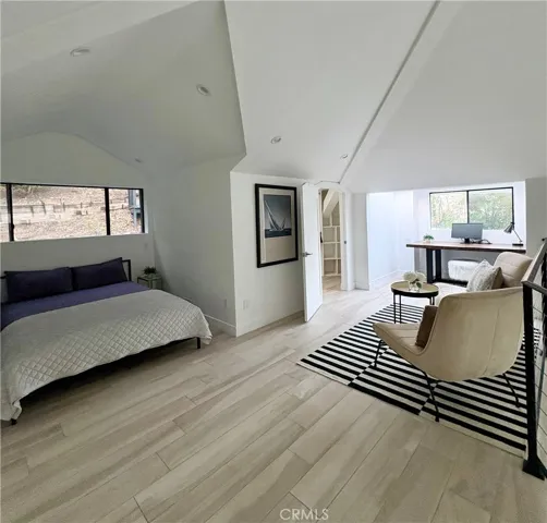 10051 Westwanda Drive, Beverly Hills, California 90210