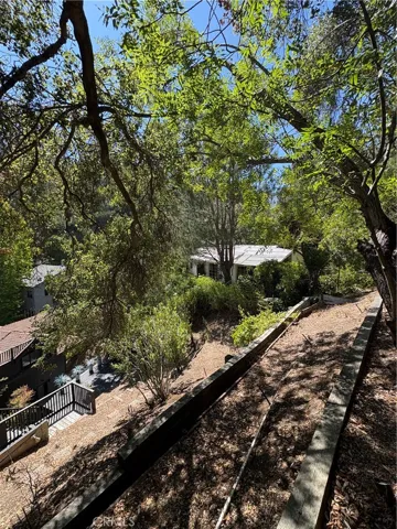 10051 Westwanda Drive, Beverly Hills, California 90210