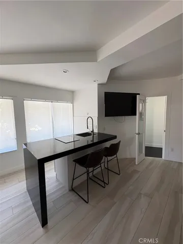 10051 Westwanda Drive, Beverly Hills, California 90210