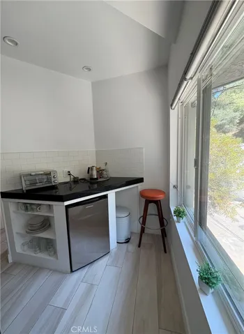 10051 Westwanda Drive, Beverly Hills, California 90210