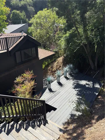 10051 Westwanda Drive, Beverly Hills, California 90210