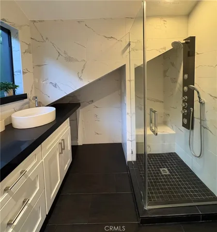 10051 Westwanda Drive, Beverly Hills, California 90210