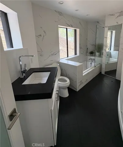 10051 Westwanda Drive, Beverly Hills, California 90210