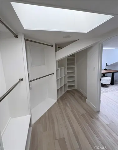 10051 Westwanda Drive, Beverly Hills, California 90210