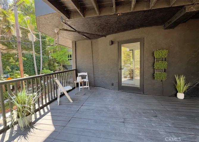 10051 Westwanda Drive, Beverly Hills, California 90210