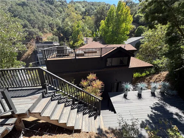 10051 Westwanda Drive, Beverly Hills, California 90210
