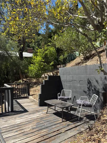 10051 Westwanda Drive, Beverly Hills, California 90210