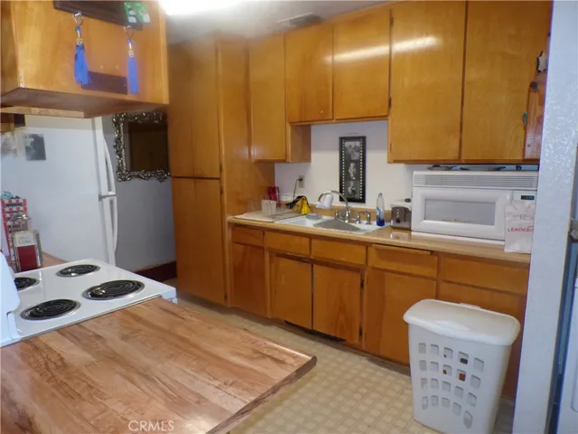 15906 33rd, Clearlake, California 95422
