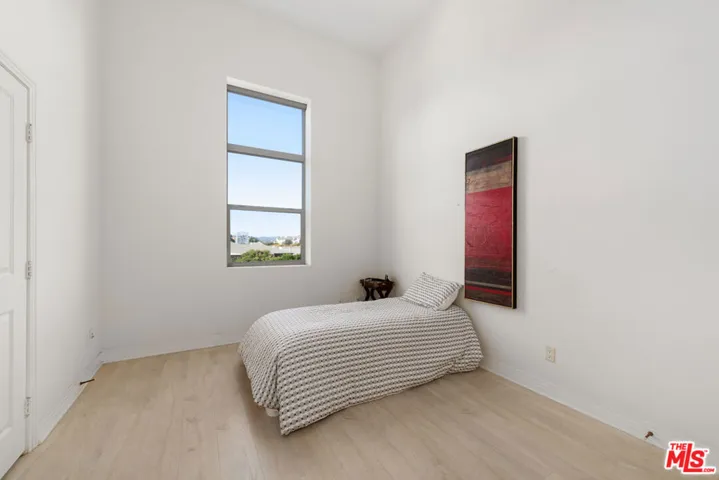 7100 Playa Vista Drive 405, Playa Vista, California 90094