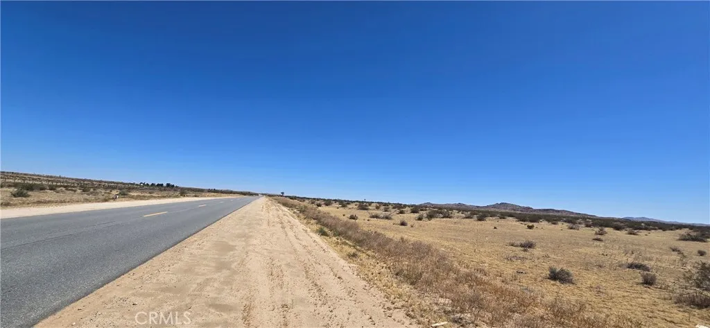 24000 Avenue J-8, Lancaster, California 93535