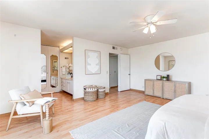 8237 Henshaw, Buena Park, California 90621