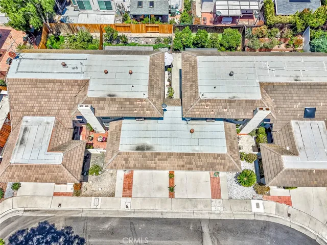 8237 Henshaw, Buena Park, California 90621
