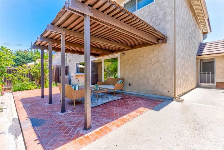 8237 Henshaw, Buena Park, California 90621