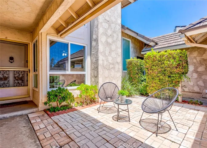 8237 Henshaw, Buena Park, California 90621