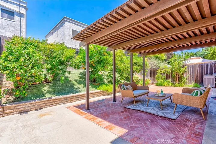 8237 Henshaw, Buena Park, California 90621