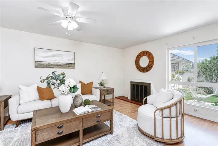 8237 Henshaw, Buena Park, California 90621