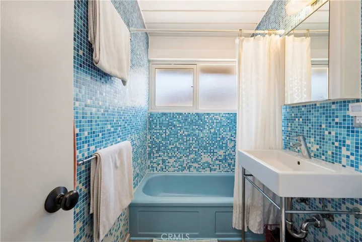 3257 Karen, Long Beach, California 90808