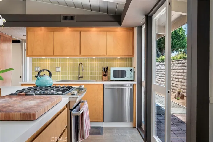 3257 Karen, Long Beach, California 90808