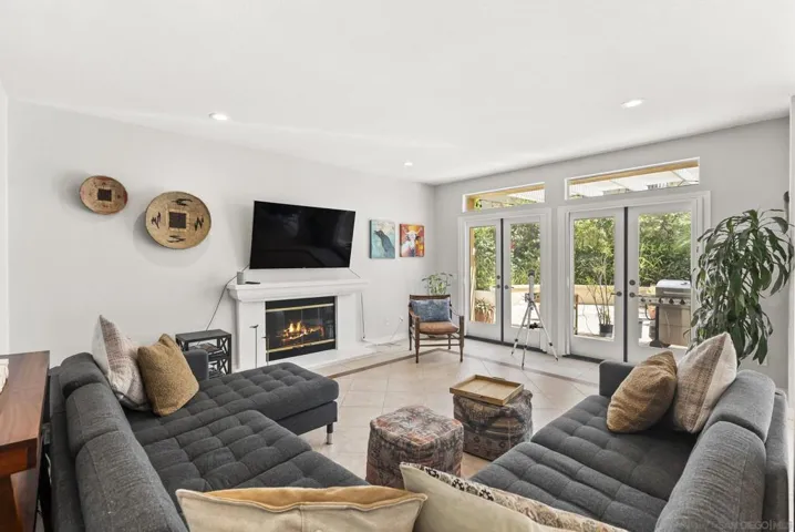4953 Mcgill Way, San Diego, California 92130