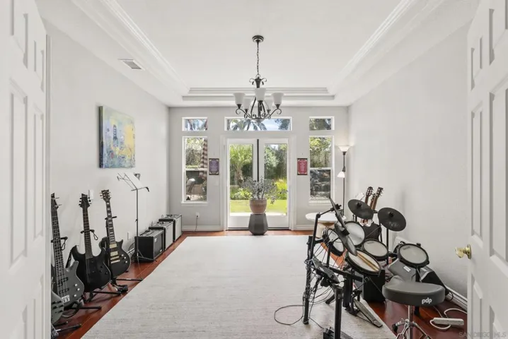 4953 Mcgill Way, San Diego, California 92130