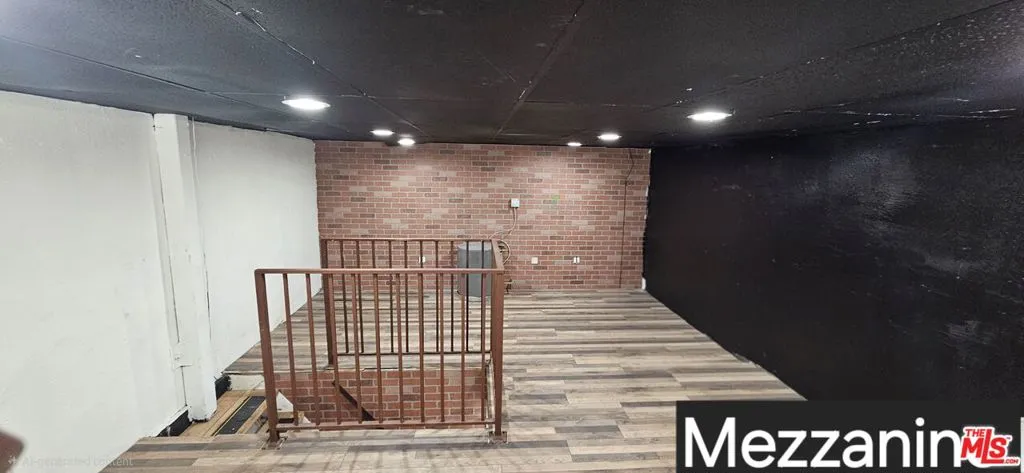 1054 S Main Street, Los Angeles, California 90015