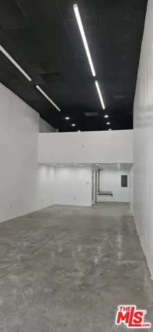 1054 S Main Street, Los Angeles, California 90015
