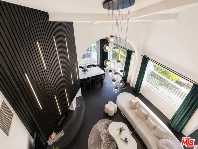 8810 Hollywood Boulevard, West Hollywood, California 90069