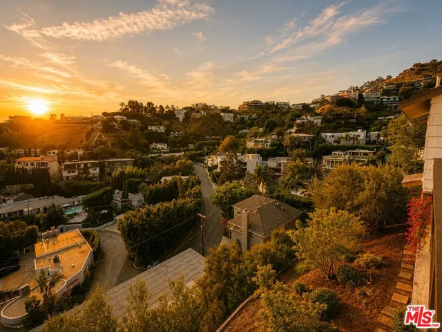 8810 Hollywood Boulevard, West Hollywood, California 90069