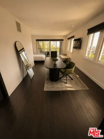 Lower private patio connected