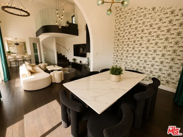 8810 Hollywood Boulevard, West Hollywood, California 90069
