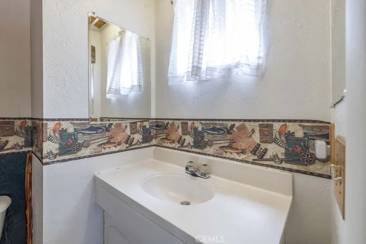 136 Mann, Big Bear City, California 92314
