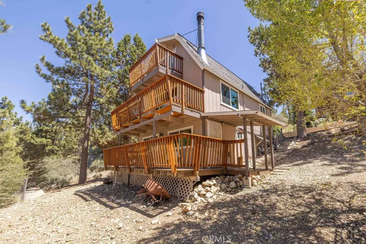 136 Mann, Big Bear City, California 92314