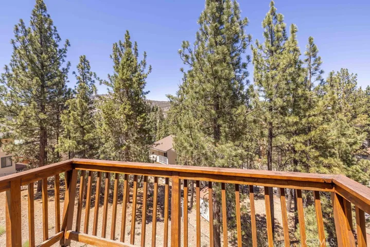 136 Mann, Big Bear City, California 92314