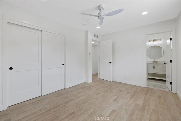 6125 E Mount Whitney, Laton, California 93242