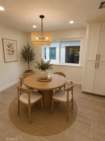 6125 E Mount Whitney, Laton, California 93242