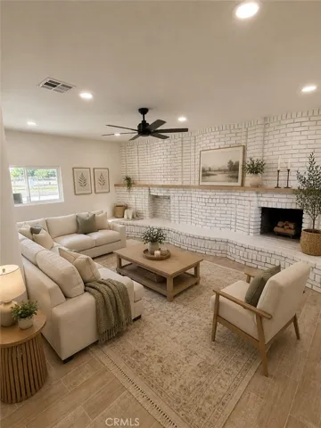 6125 E Mount Whitney, Laton, California 93242