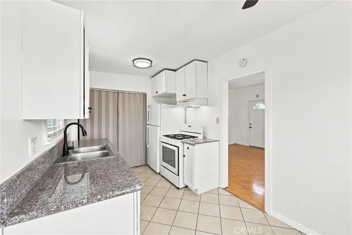 219 W Riggin C, Monterey Park, California 91754