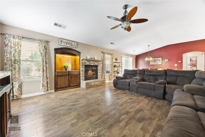 3523 Floral Meadow, Bakersfield, California 93308