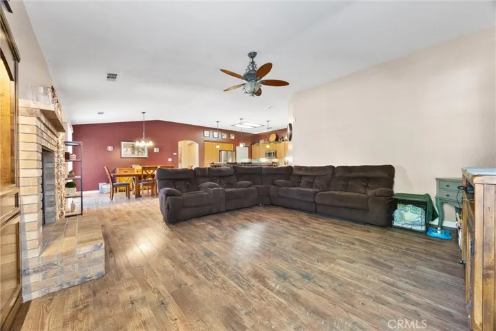 3523 Floral Meadow, Bakersfield, California 93308