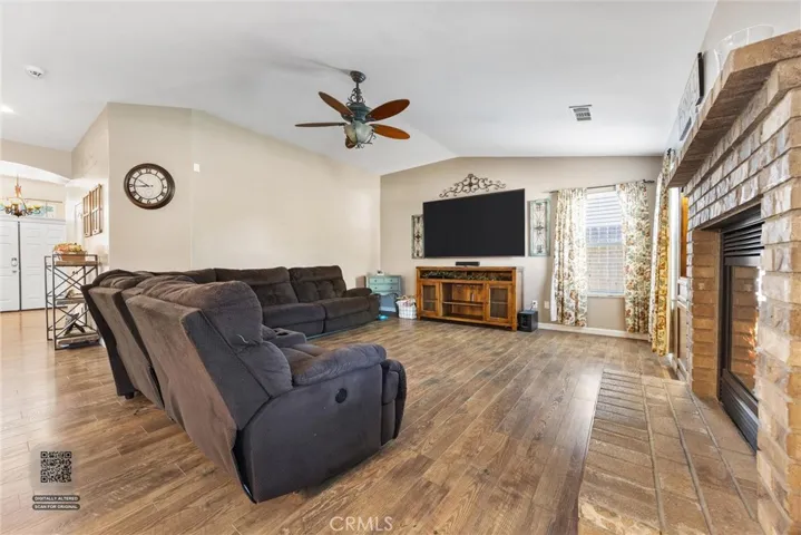 3523 Floral Meadow, Bakersfield, California 93308