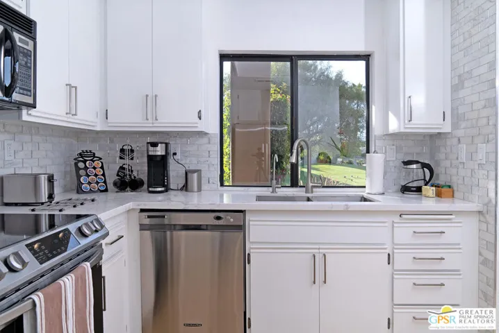 67573 N Natoma Drive, Cathedral City, California 92234