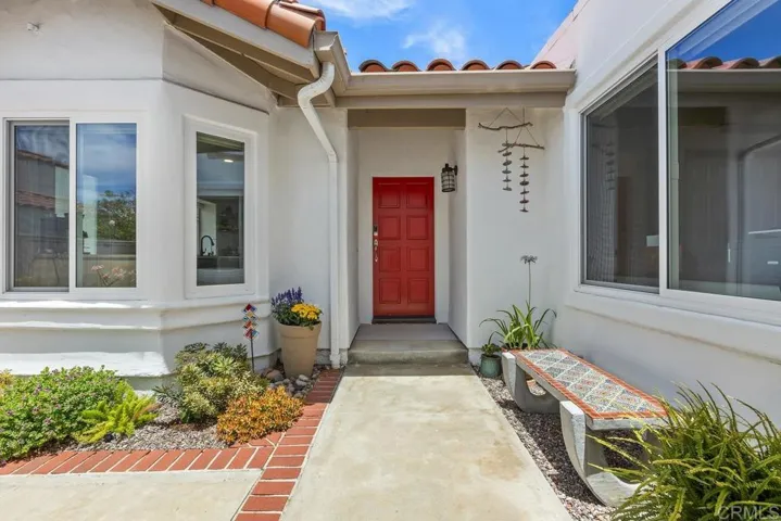 4722 Collinos Way, Oceanside, California 92056