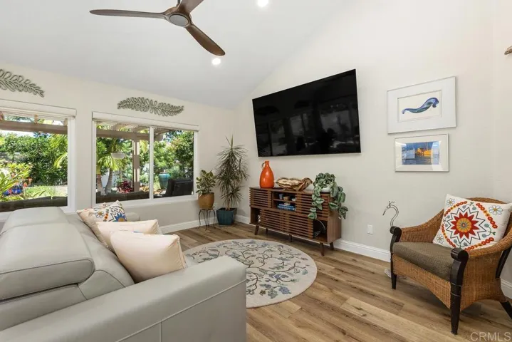 4722 Collinos Way, Oceanside, California 92056