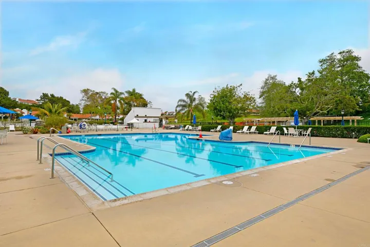4722 Collinos Way, Oceanside, California 92056