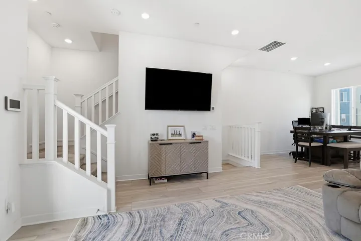 27040 Painted Sky, Valencia, California 91381