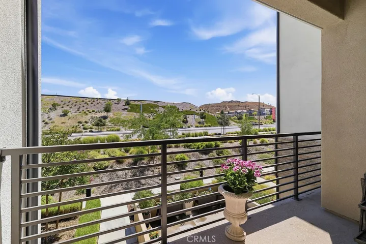 27040 Painted Sky, Valencia, California 91381