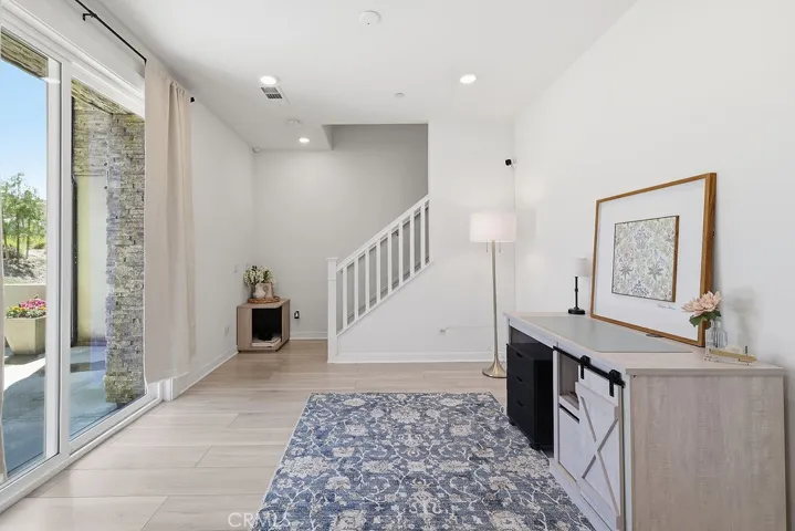 27040 Painted Sky, Valencia, California 91381