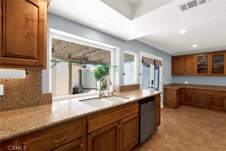 2993 N Cottonwood 13, Orange, California 92865