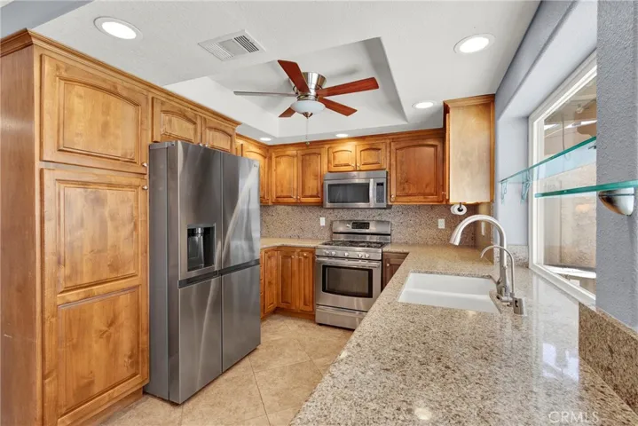 2993 N Cottonwood 13, Orange, California 92865